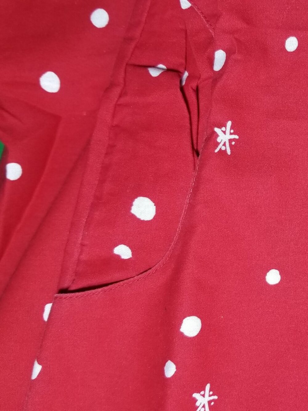 UA Scrubs Womens 3X Red Holiday Christmas Snowman Scrub Top Nurse Medical Lab - Picture 6 of 8